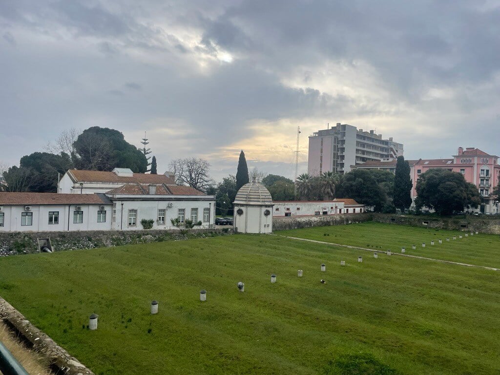 Águas Livres Academy