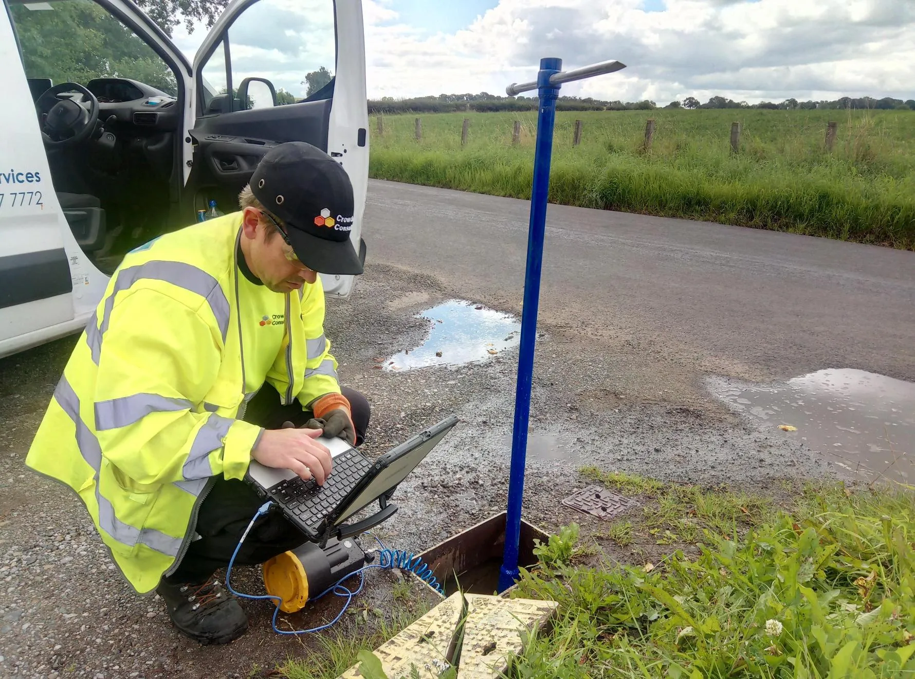 Installing logger on hydrant